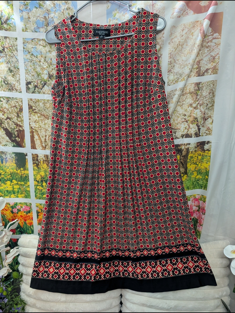 Perceptions Red and Black Sleeveless Printed A-Line Skirt